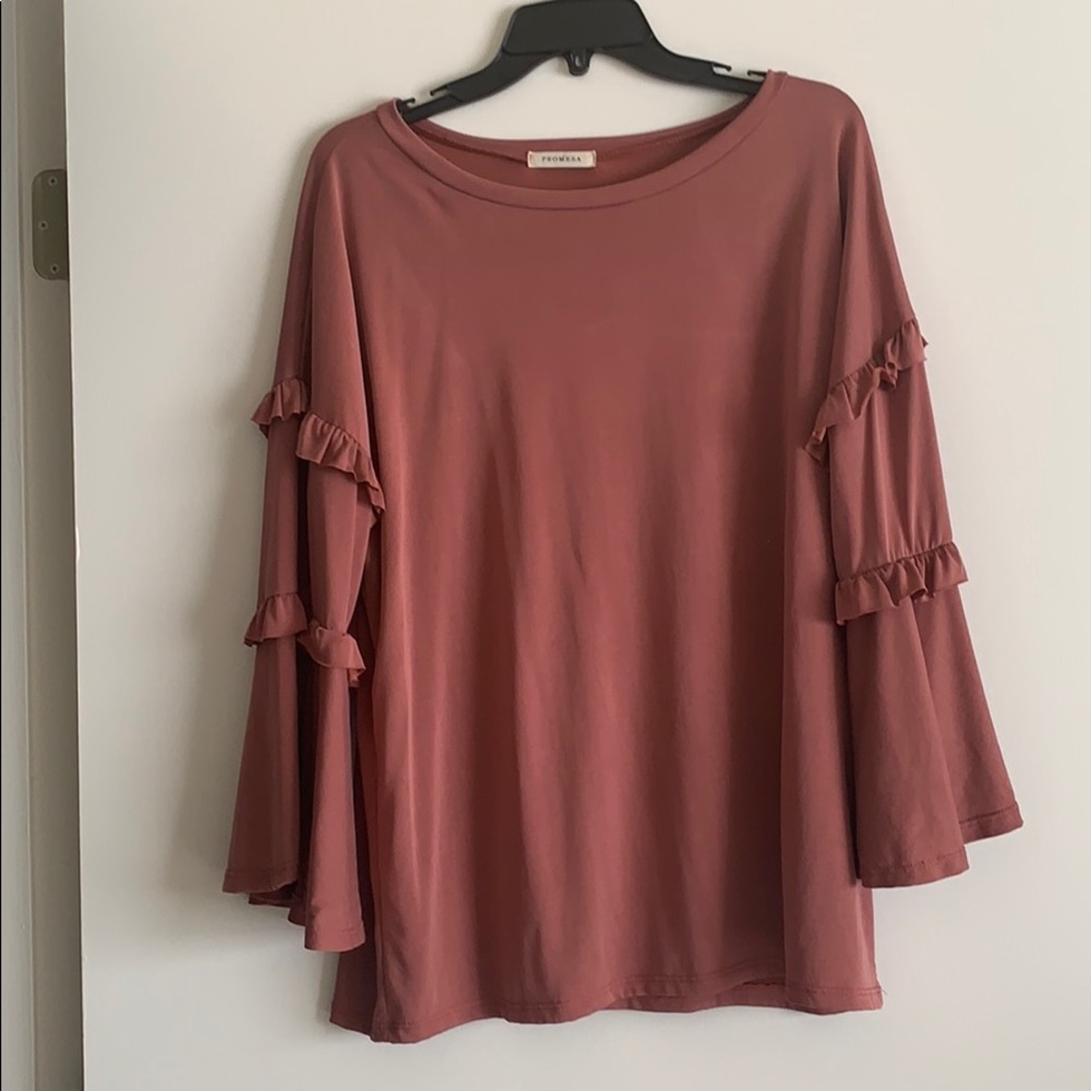 Ruffle sleeve top